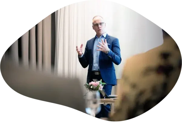 Georg Frick föreläser för Kunskapsgruppen